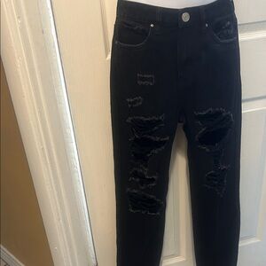 Classic Black Distressed Skinny Jeans